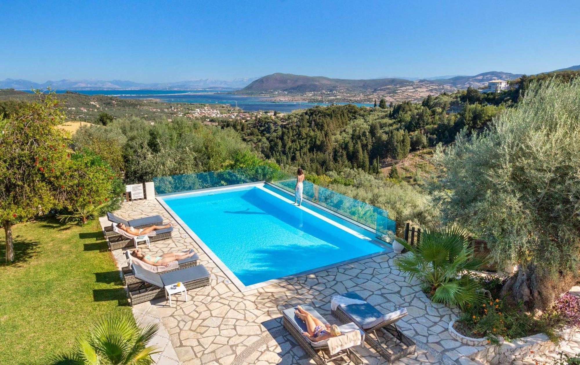 Aloni Sea View * Katouna